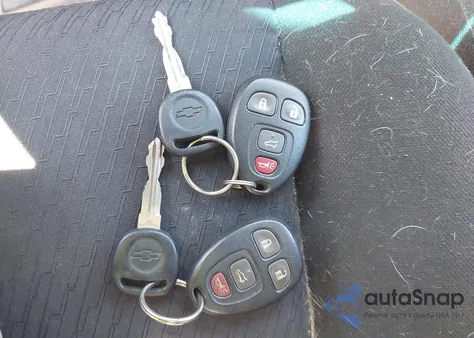 2010 Chevrolet Tahoe Ls z USA, uszkodzony, nr VIN 1GNUKAE09AR172879